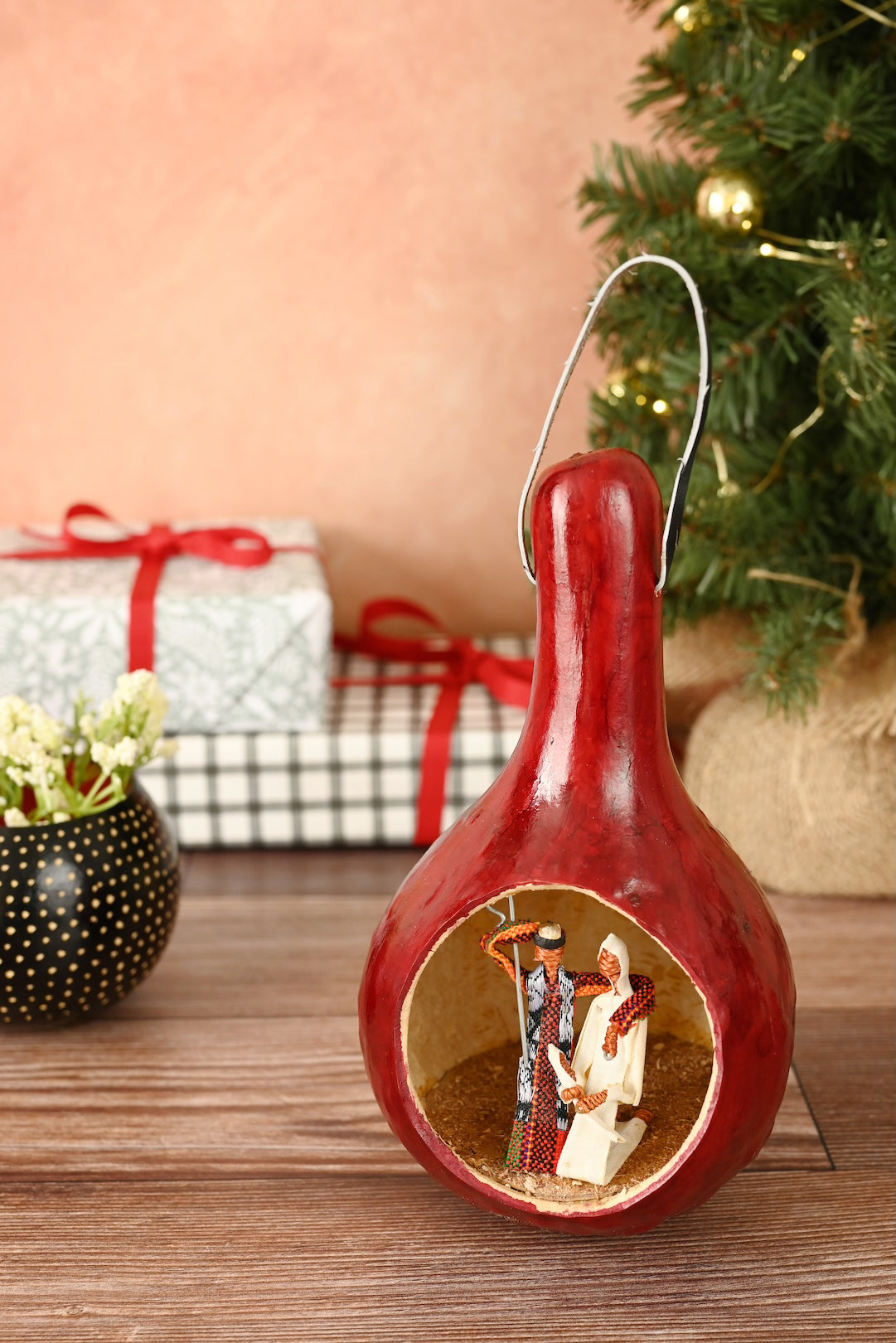 African Calabash Gourd Nestled Nativity Scene Ornament