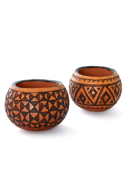 Small Geometric Etched Calabash Vessel - Assorted Designs