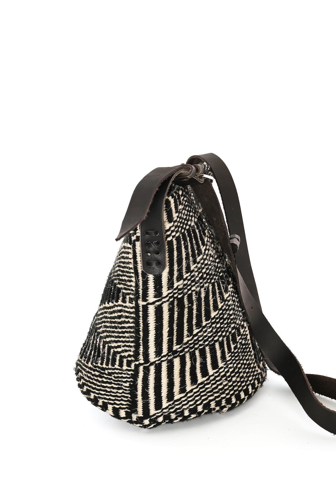 Kamba Triangles Patterned Sisal and Wool Purse