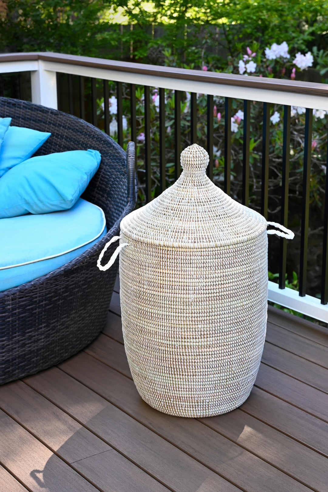 Laurel White Hamper Basket with Lid