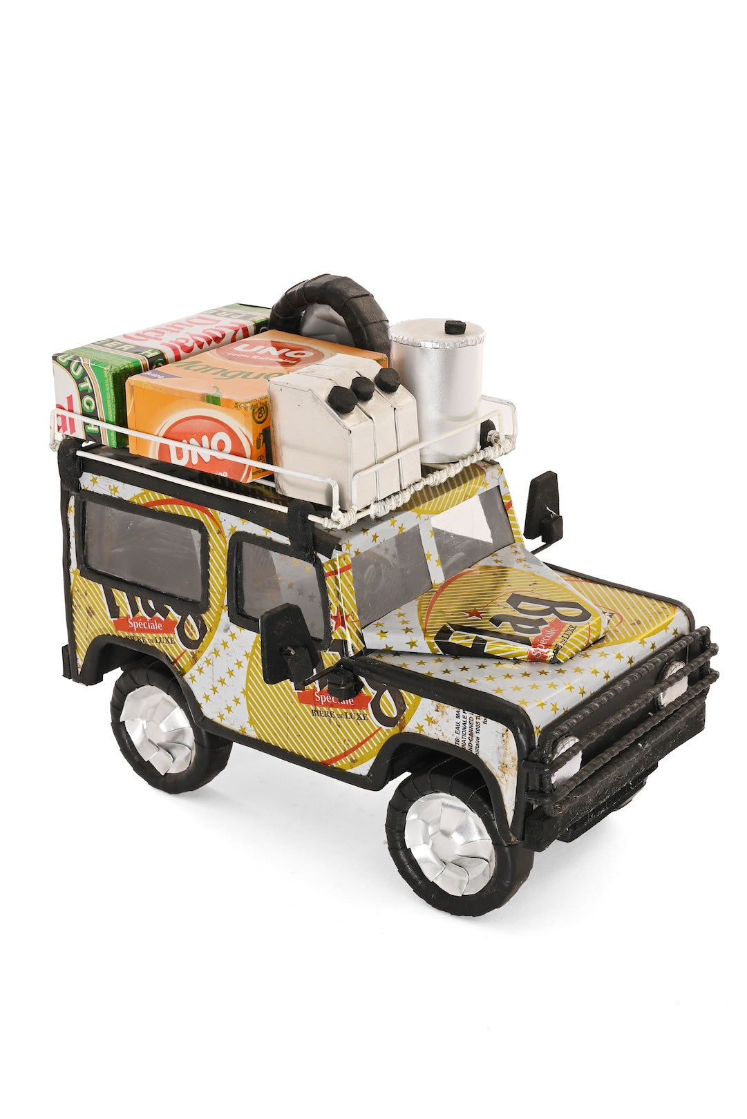One-Of-A-Kind Recycled Beer & Soda Can Land Rover