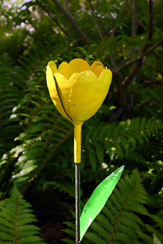 Yellow Metal Tulip Garden Stake