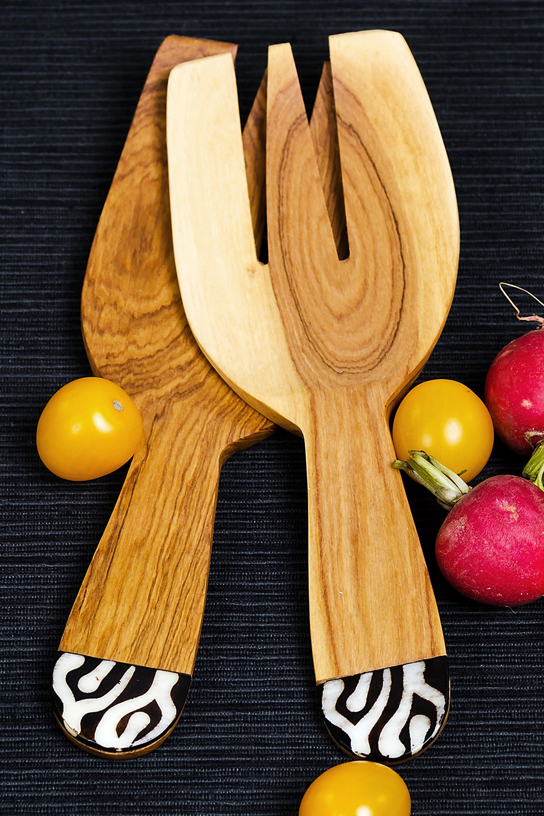 Kenyan Olive Wood and Dyed Bone Salad Scoops Default Title
