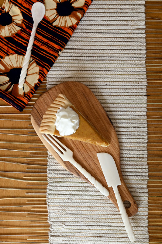 Natural Bone Spiral Serving Utensils