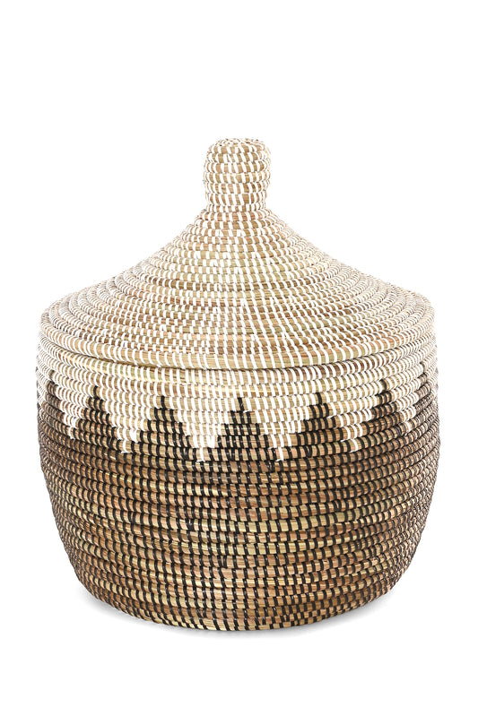 Peaks & Valleys Warming Basket in Black & White