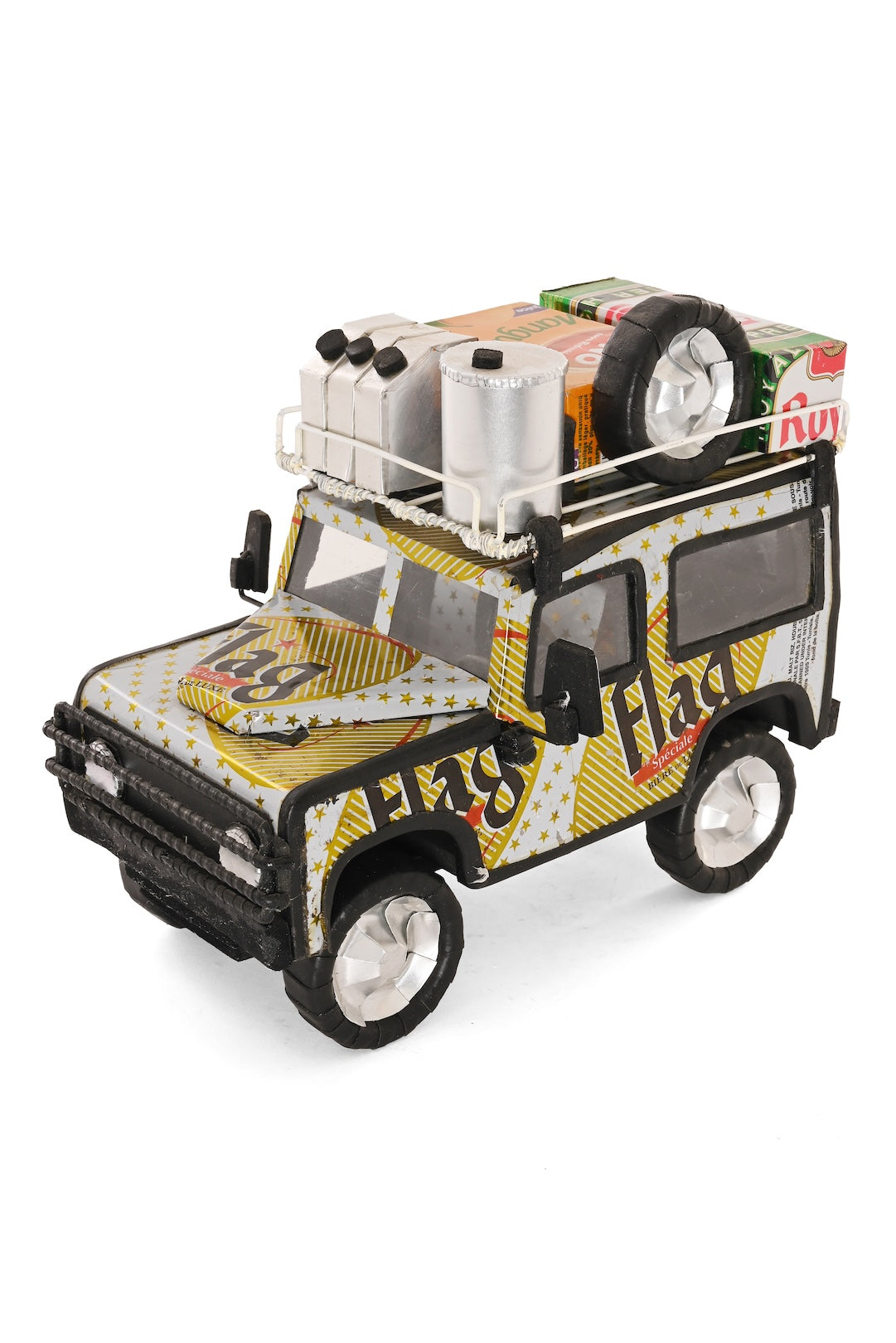 One-Of-A-Kind Recycled Beer & Soda Can Land Rover